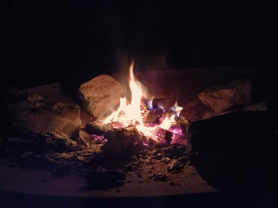 First shelter construction weekend: Evening fire